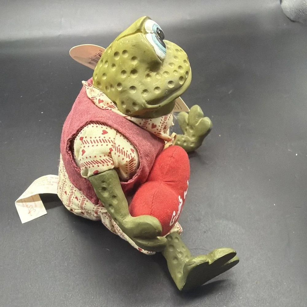 Valentino Frog Shelf Sitter Russ Berrie Kathleen Kelly's Frog 422L‎ With Tag VTG